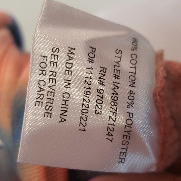 REBELLIOUS One Tye Dye Sweatshirt NWOT - Picture 7 of 8